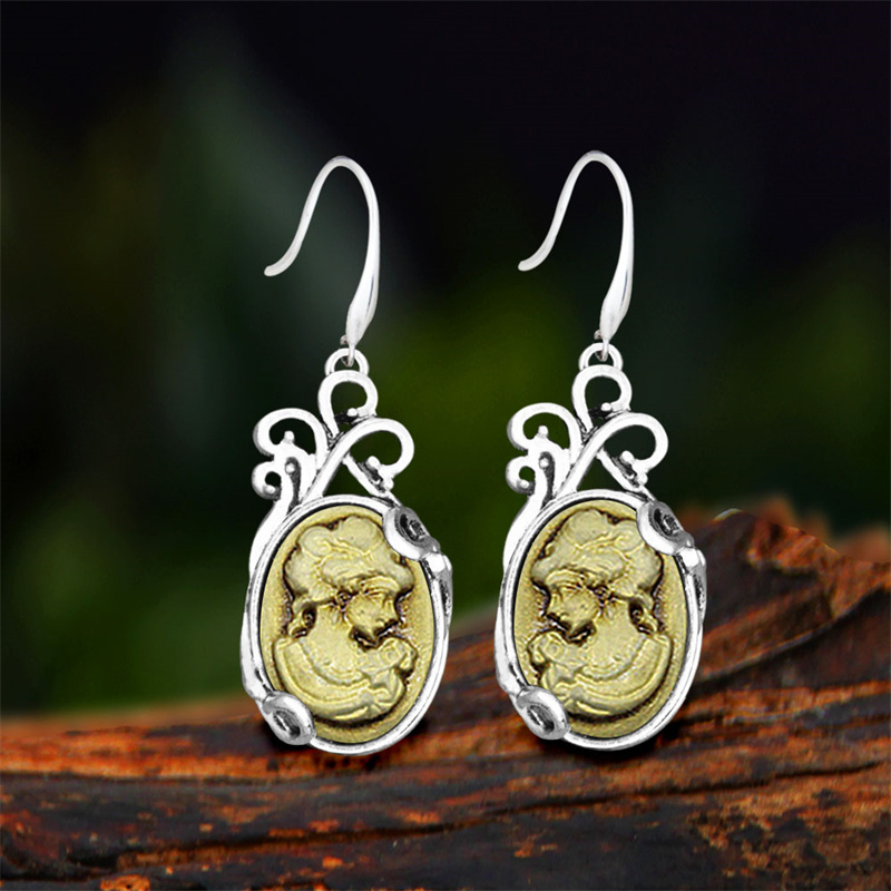 Vintage Oval Lady Queen Cameo  - Vintage Fashion Queen recension och pris