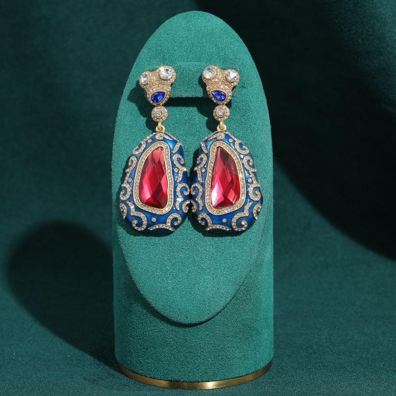 Vintage Alien Red Crystal Blue - Vintage Fashion Jewelry Brands recension och pris