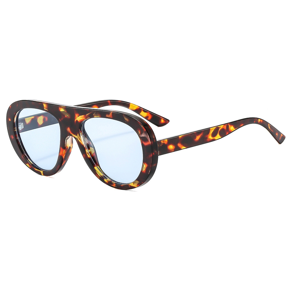 MADELINY Vintage Pilot Sunglas - Vintage Fashion Instagram recension och pris