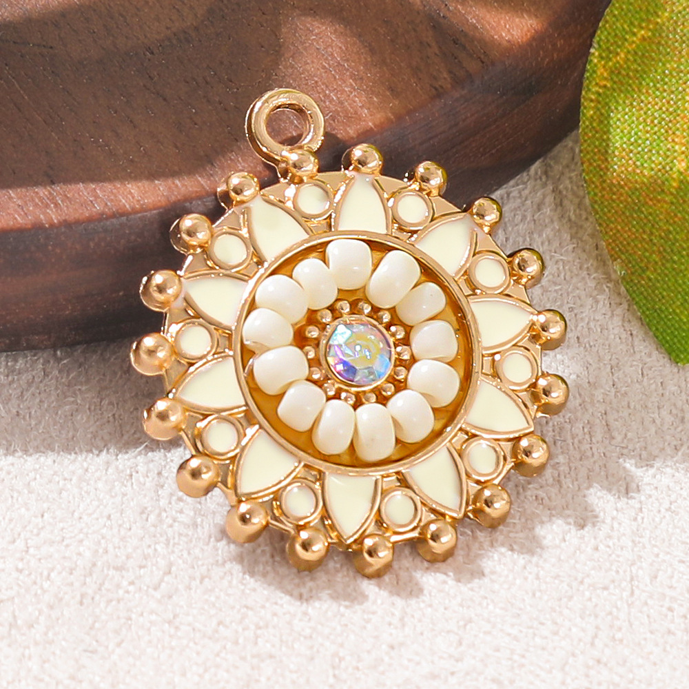 Vintage Bohemia Ethnic Enameli - Vintage Fashion Earrings recension och pris