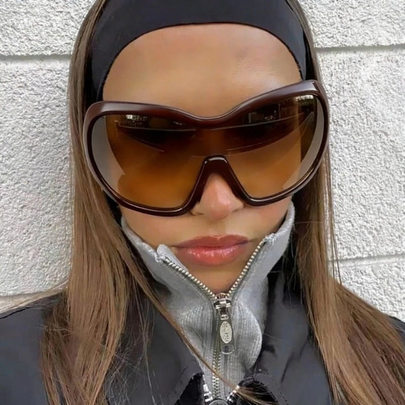 One Piece Oversized Y2K Sungla - Vintage Fashion Female recension och pris